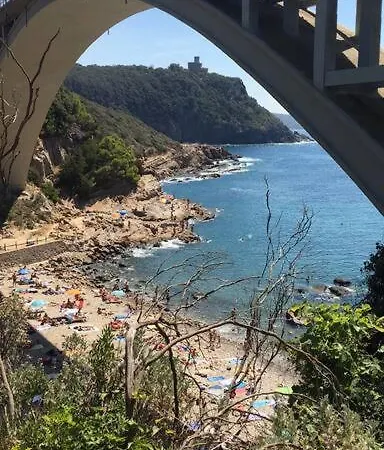 Centro Con Le Comodità Appartement Livourne